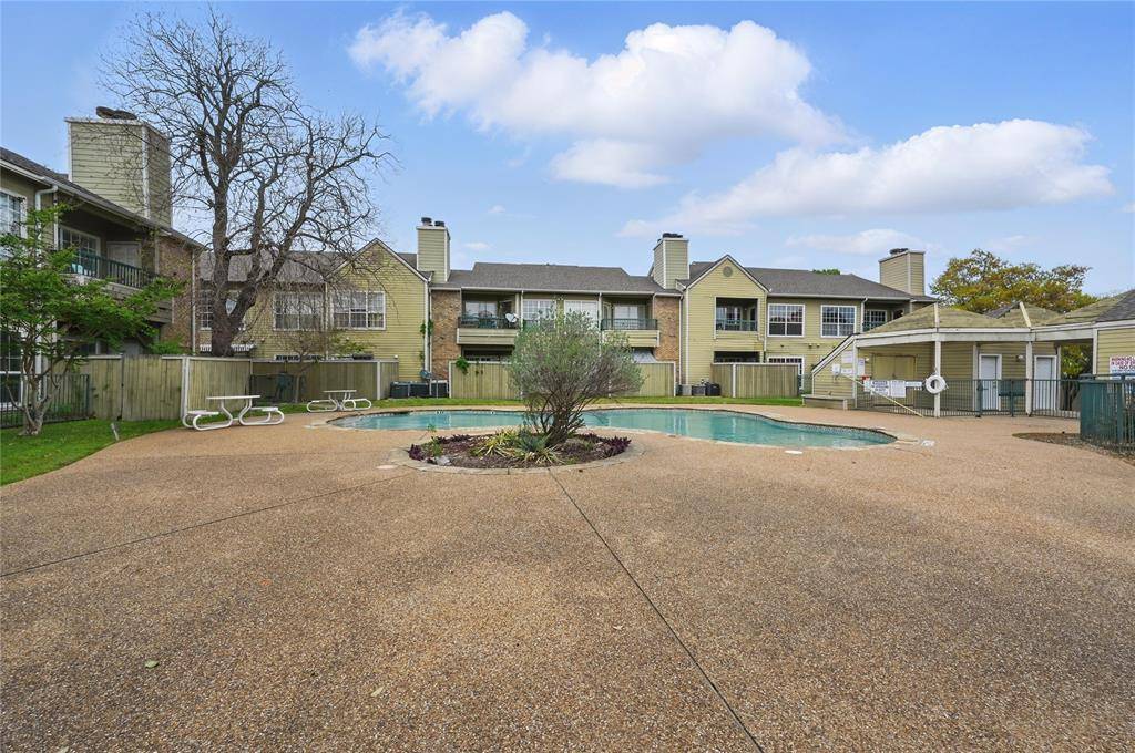 Irving, TX 75038,4115 Esters Road #706