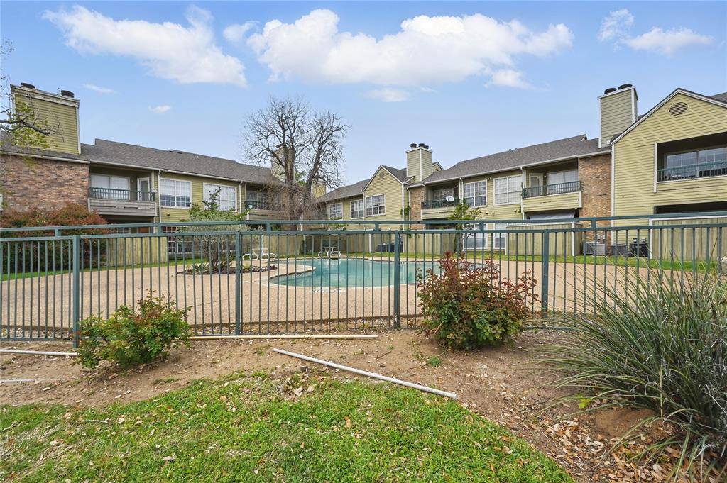 Irving, TX 75038,4115 Esters Road #706