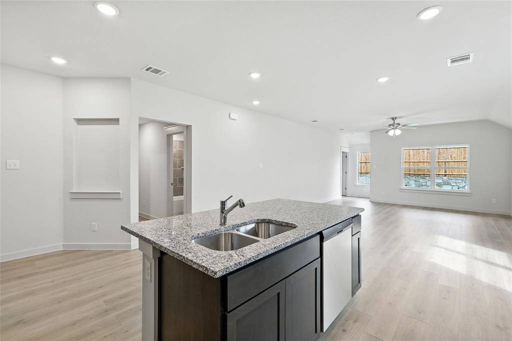 Venus, TX 76084,110 John Laurens Drive