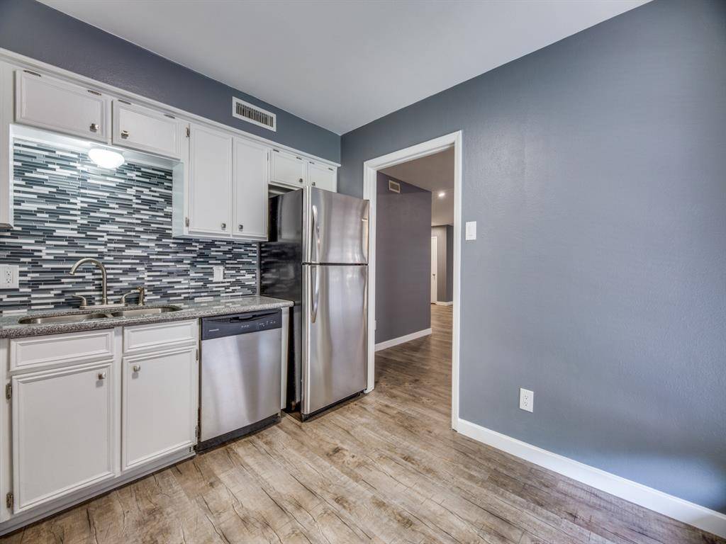 Dallas, TX 75230,10578 High Hollows Drive #266