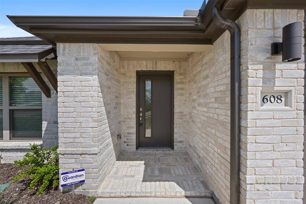Red Oak, TX 75154,608 Congressional Avenue