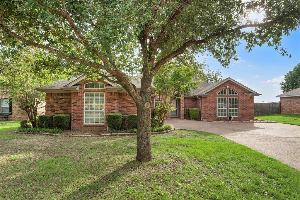 Lorena, TX 76655,608 Shoal Ridge S