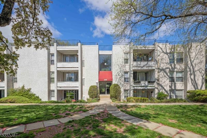 448 J River Road C4810 #J, Nutley Twp., NJ 07110