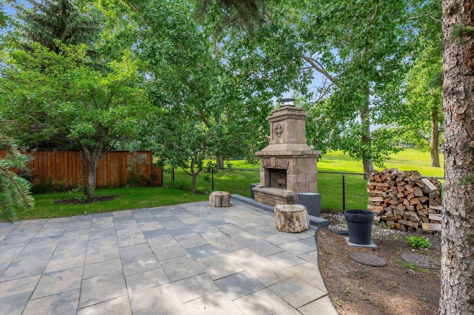 Calgary, AB T2Z 2B7,6 Douglasbank DR Southeast