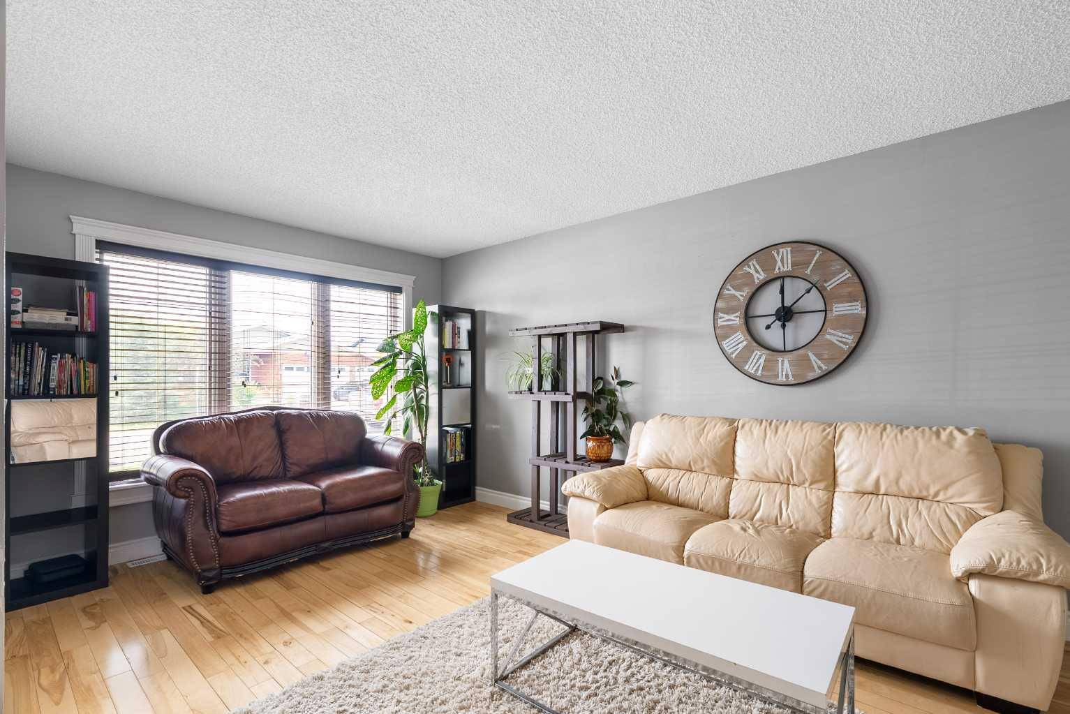Fort Mcmurray, AB T9K 1M8,152 Kennedy CRES