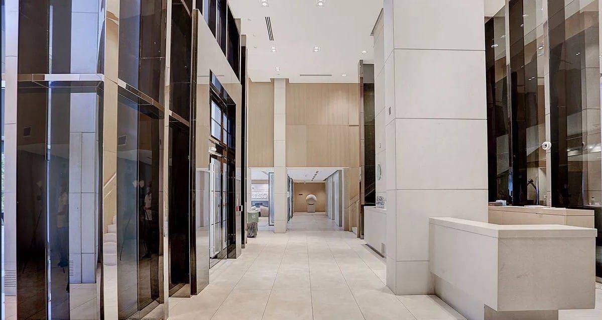 Toronto C14, ON M2N 0H1,120 Harrison Garden BLVD #1028