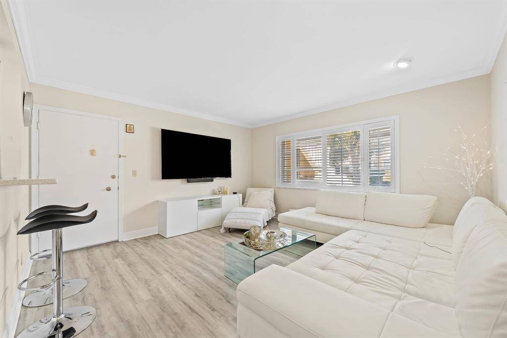 5720 NE 22nd Way #410, Fort Lauderdale, FL 33308