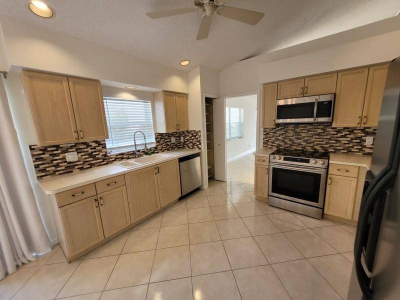 Boynton Beach, FL 33437,11750 Ripple Rd