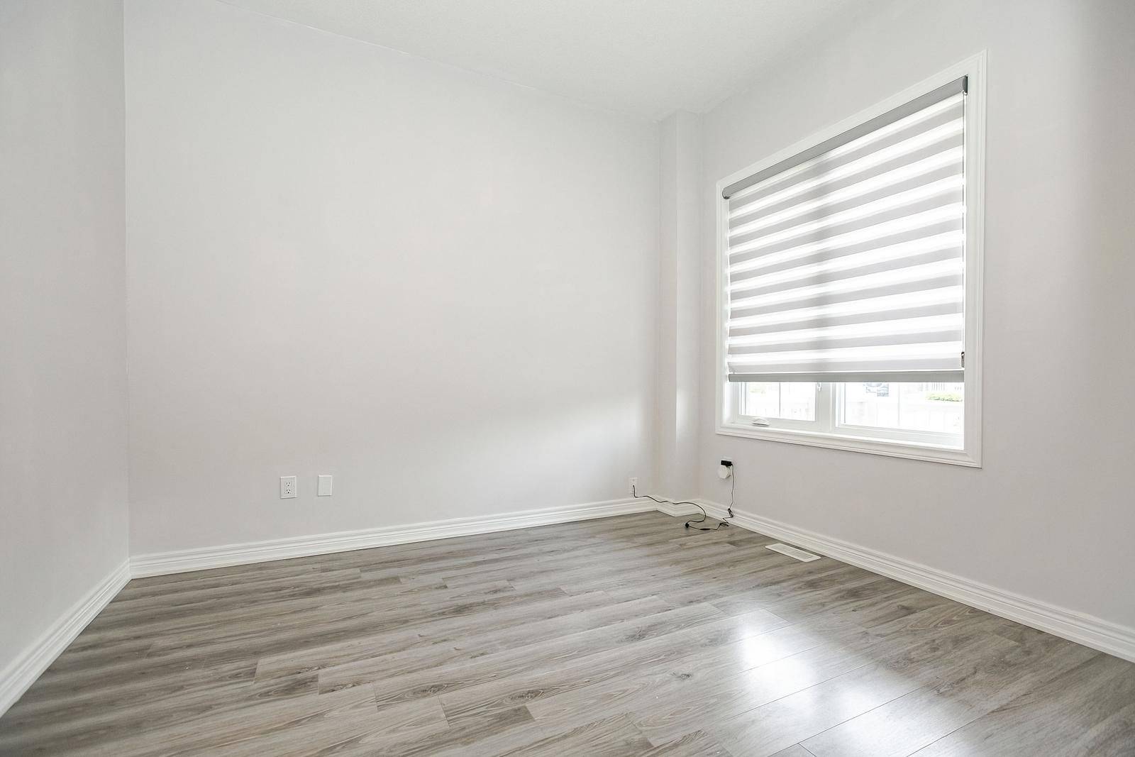 New Tecumseth, ON L9R 0K8,131 Kingsmere CRES