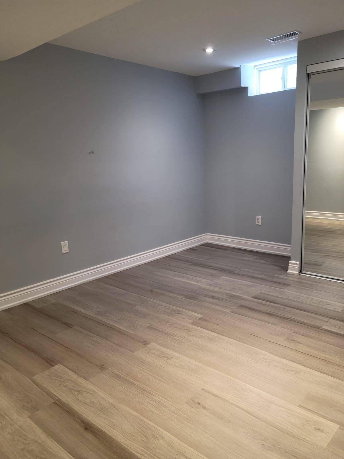 Markham, ON L3S 4T8,433 Elson ST #BSMT