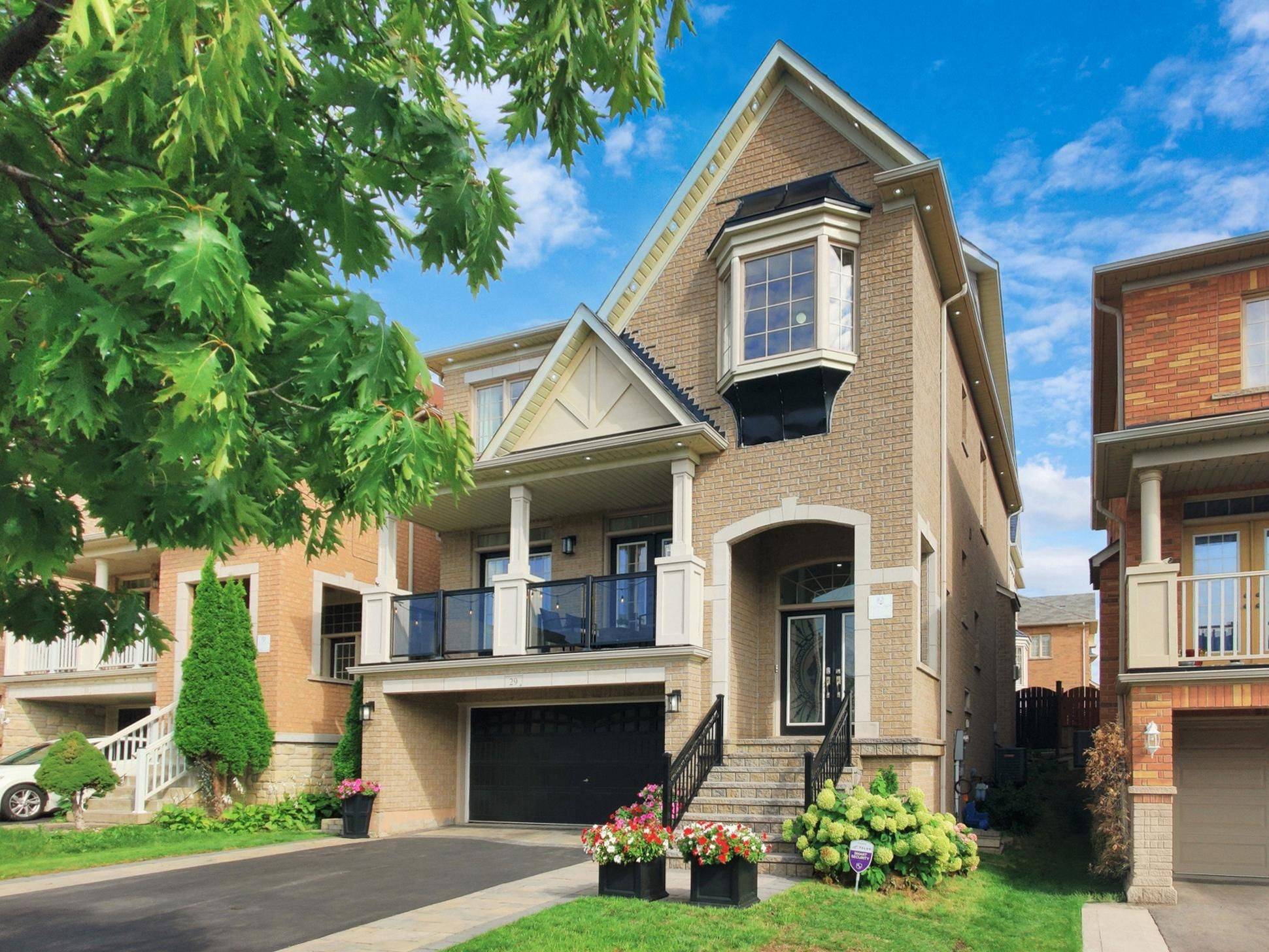 Brampton, ON L6Y 0P4,29 Young DR