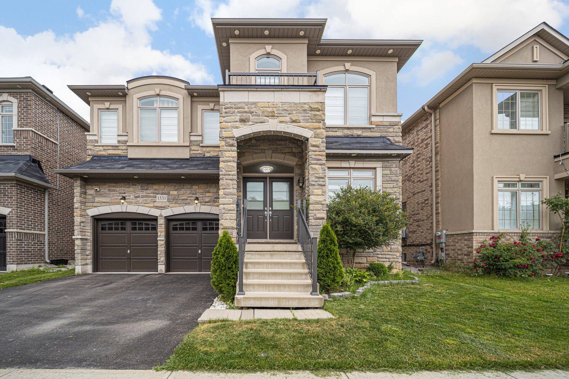 1531 Mendelson HTS, Milton, ON L9E 1H3