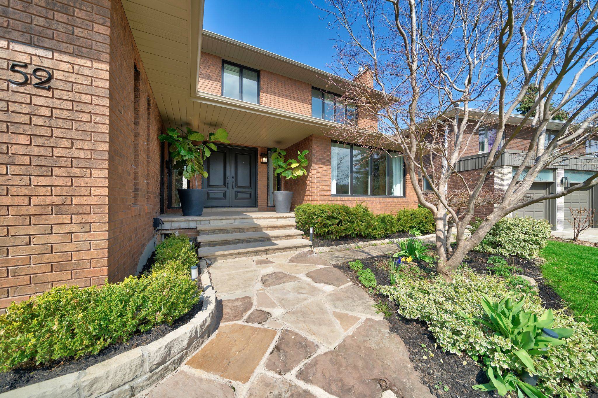 Toronto W08, ON M9A 4S9,52 Courtsfield CRES