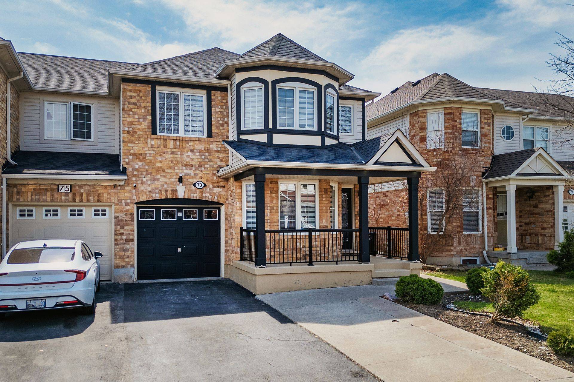 Brampton, ON L7A 3N4,73 Jessop DR