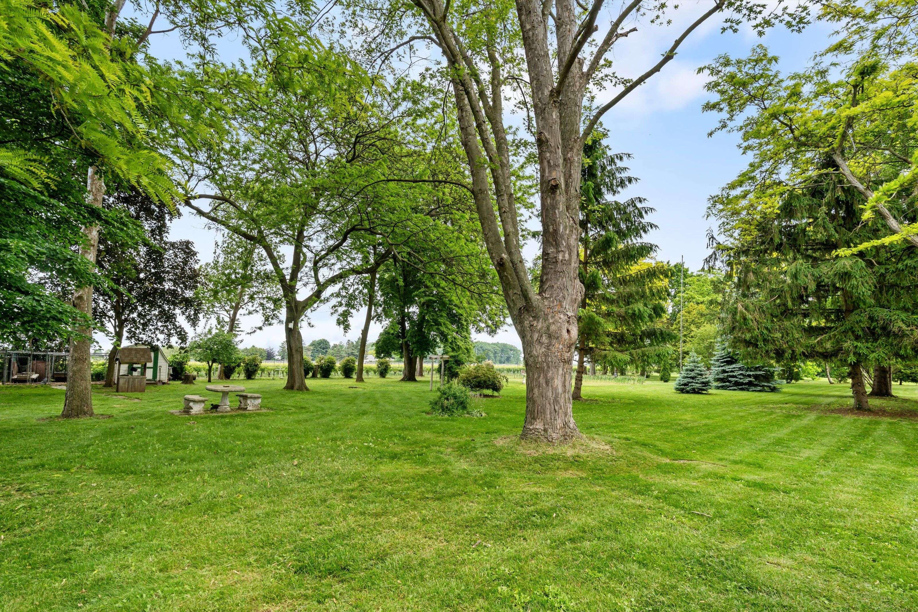 Niagara-on-the-lake, ON L0S 1J0,1604 Concession 1 RD