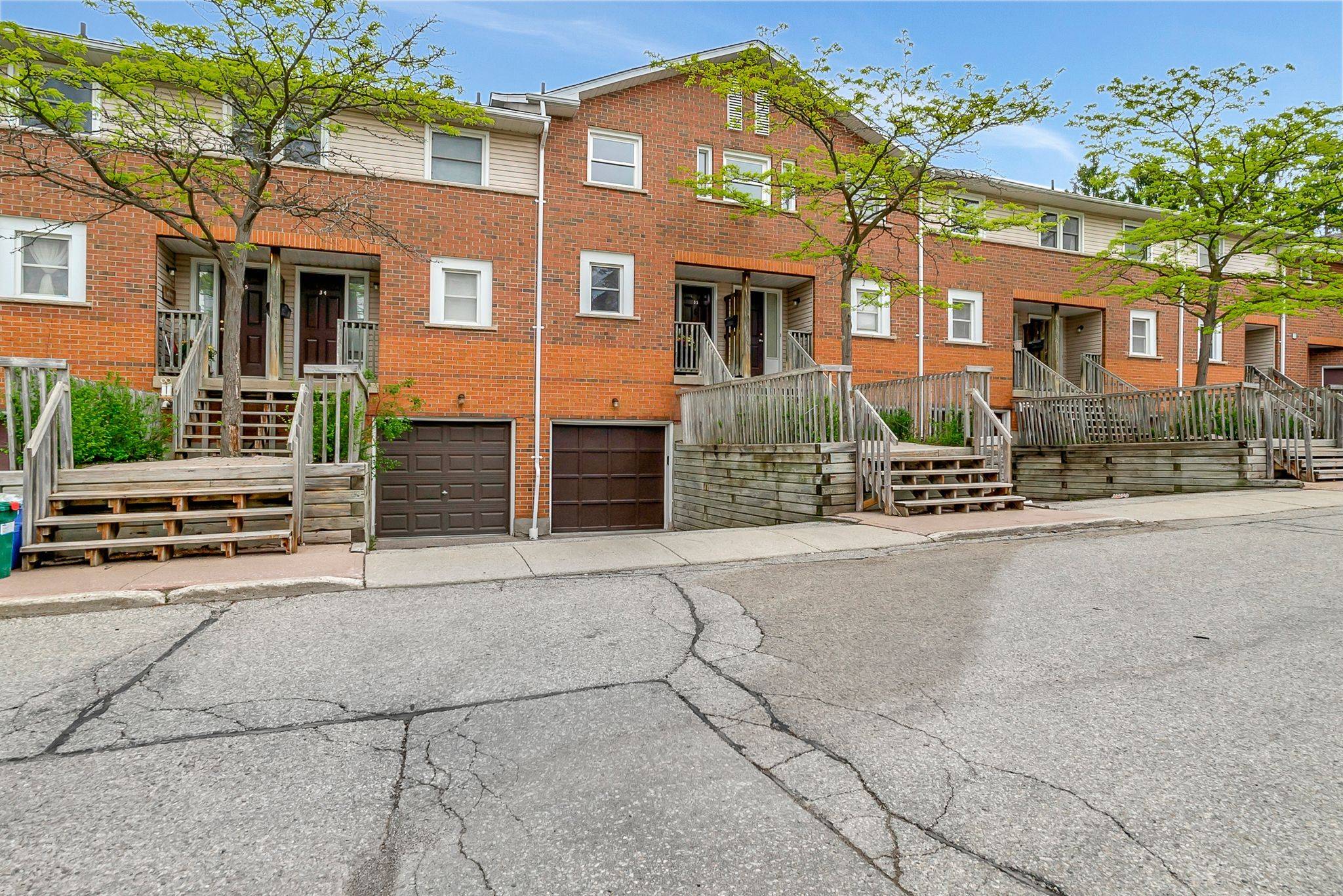 Waterloo, ON N2T 2N8,459 Beechwood PL #33