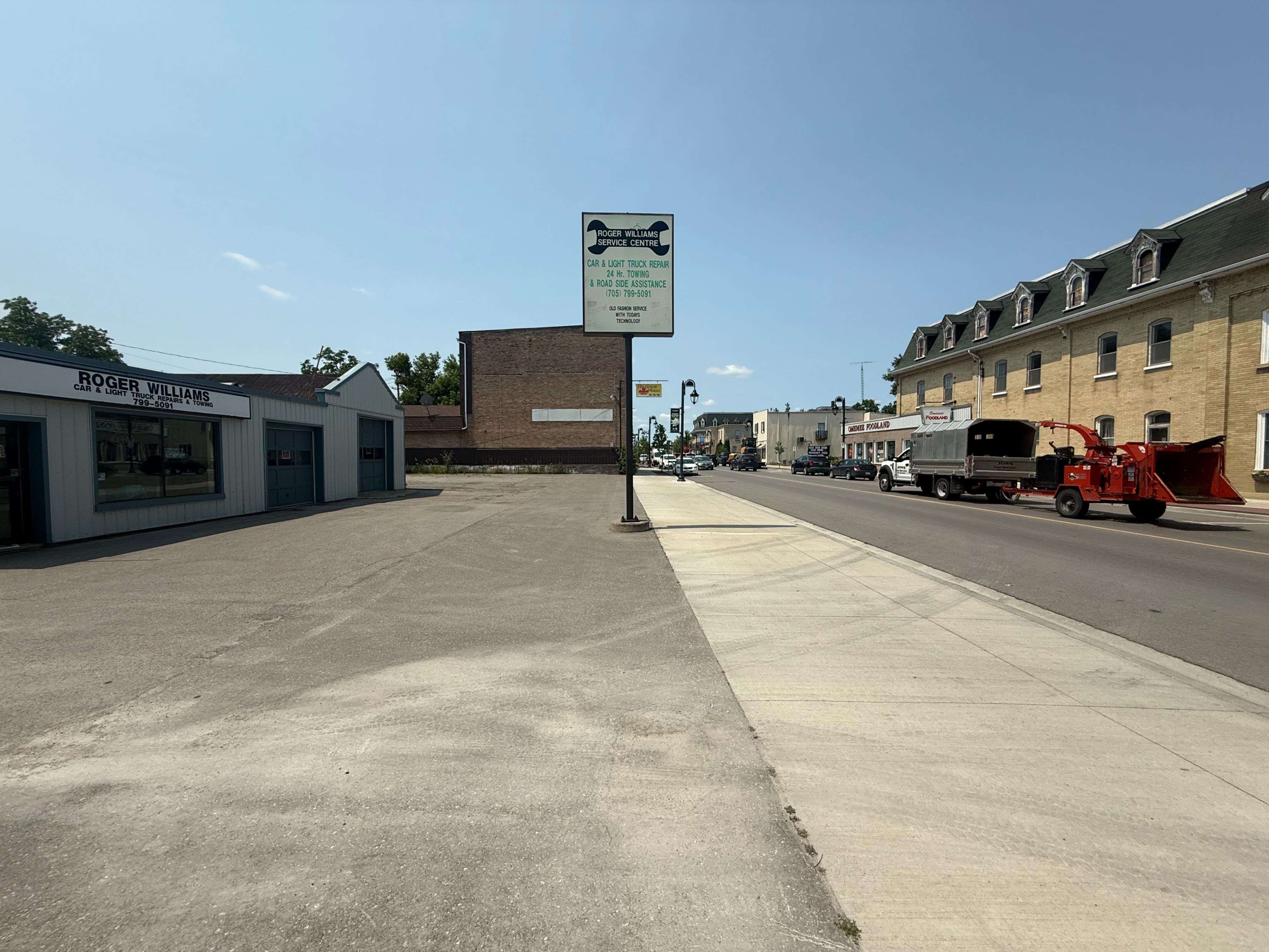 Kawartha Lakes, ON K0L 2W0,40 King ST E