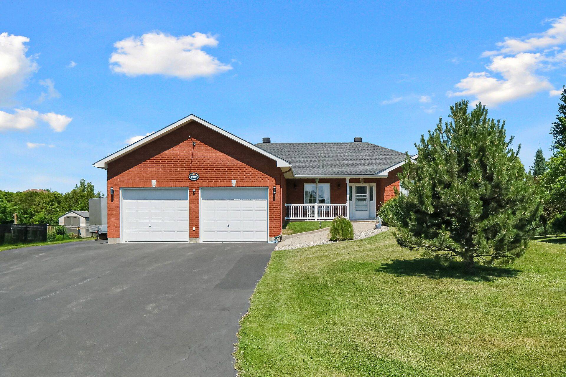 8059 Black Willow LN, Greely - Metcalfe - Osgoode - Vernon And Area, ON K0A 2P0