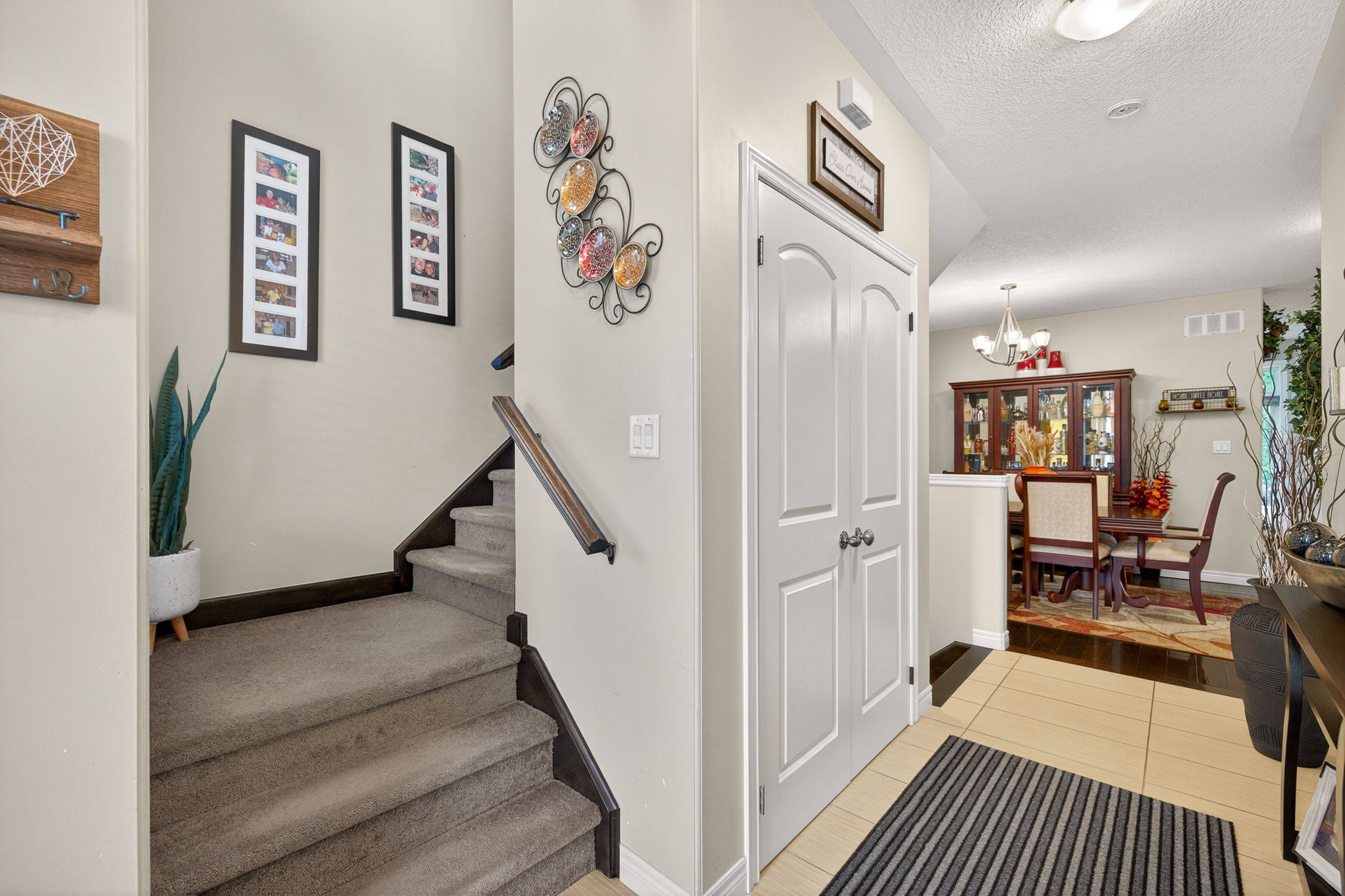 Cambridge, ON N1P 0B1,28 Gouda PL