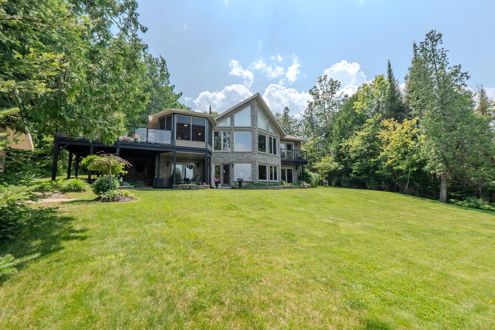 East Ferris, ON P0H 1B0,47 Cedar Bay RD