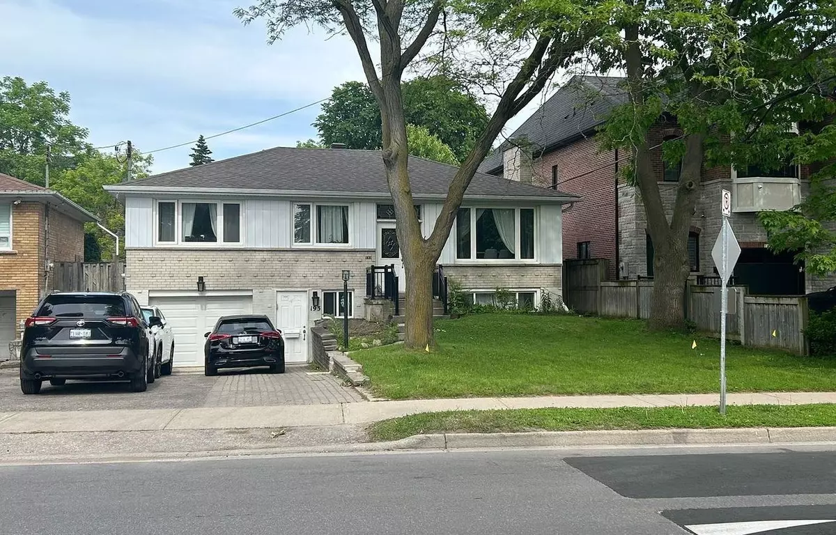 Richmond Hill, ON L4C 4P8,193 Lucas ST #Main