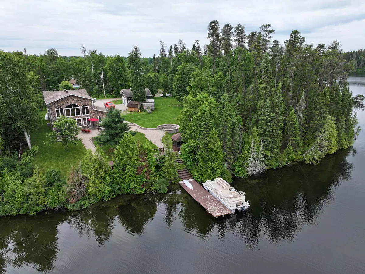 Kirkland Lake, ON P2N 3M6,6 Deloye CRES