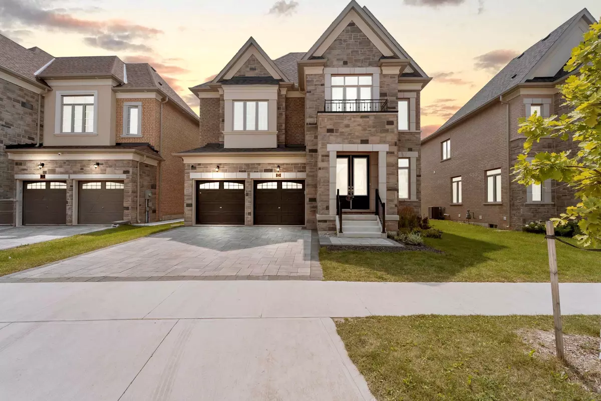 Kitchener, ON N2R 0M6,273 Forest Creek DR