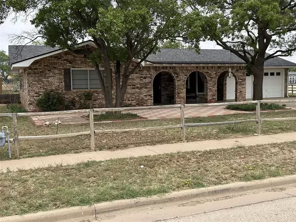 Lubbock, TX 79401,1302 1st Street