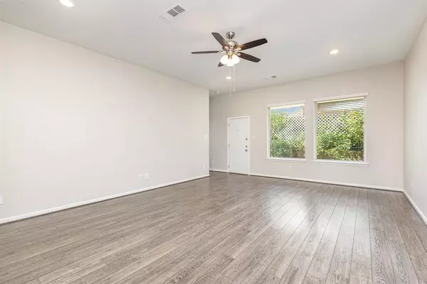 Forney, TX 75126,1572 Cedar Crest Drive