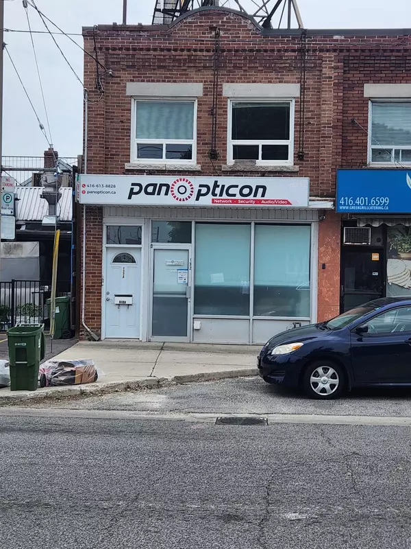 132A O'Connor DR #Upper, Toronto E03, ON M4J 2S4