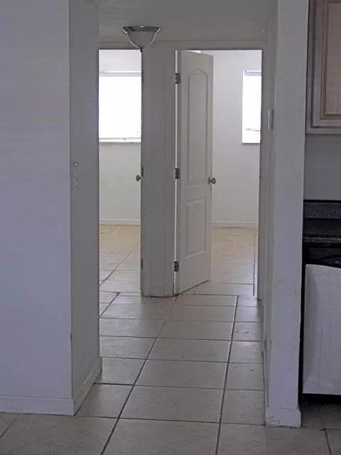 Oakland Park, FL 33334,4051 NE 13TH AV #52-3