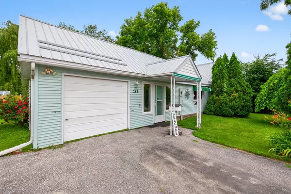 Midland, ON L4R 1N4,266 Barnett AVE