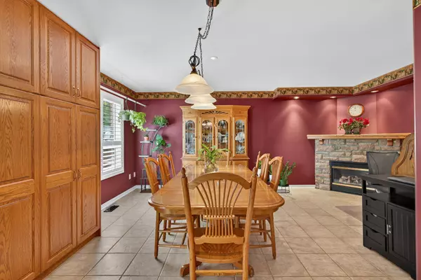 Brampton, ON L7A 1H6,2 Torada CT
