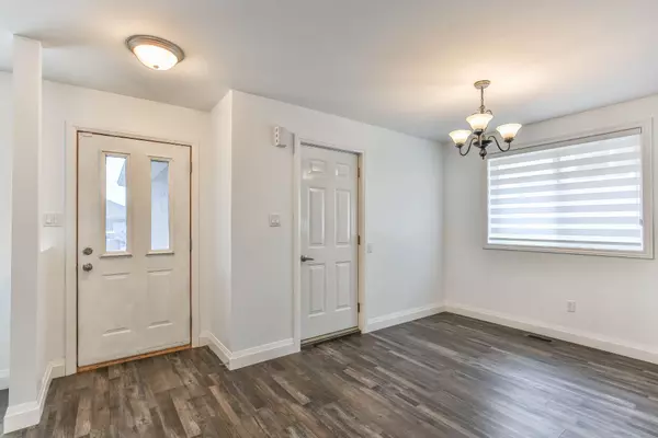Tillsonburg, ON N4G 5M2,8 Kara LN