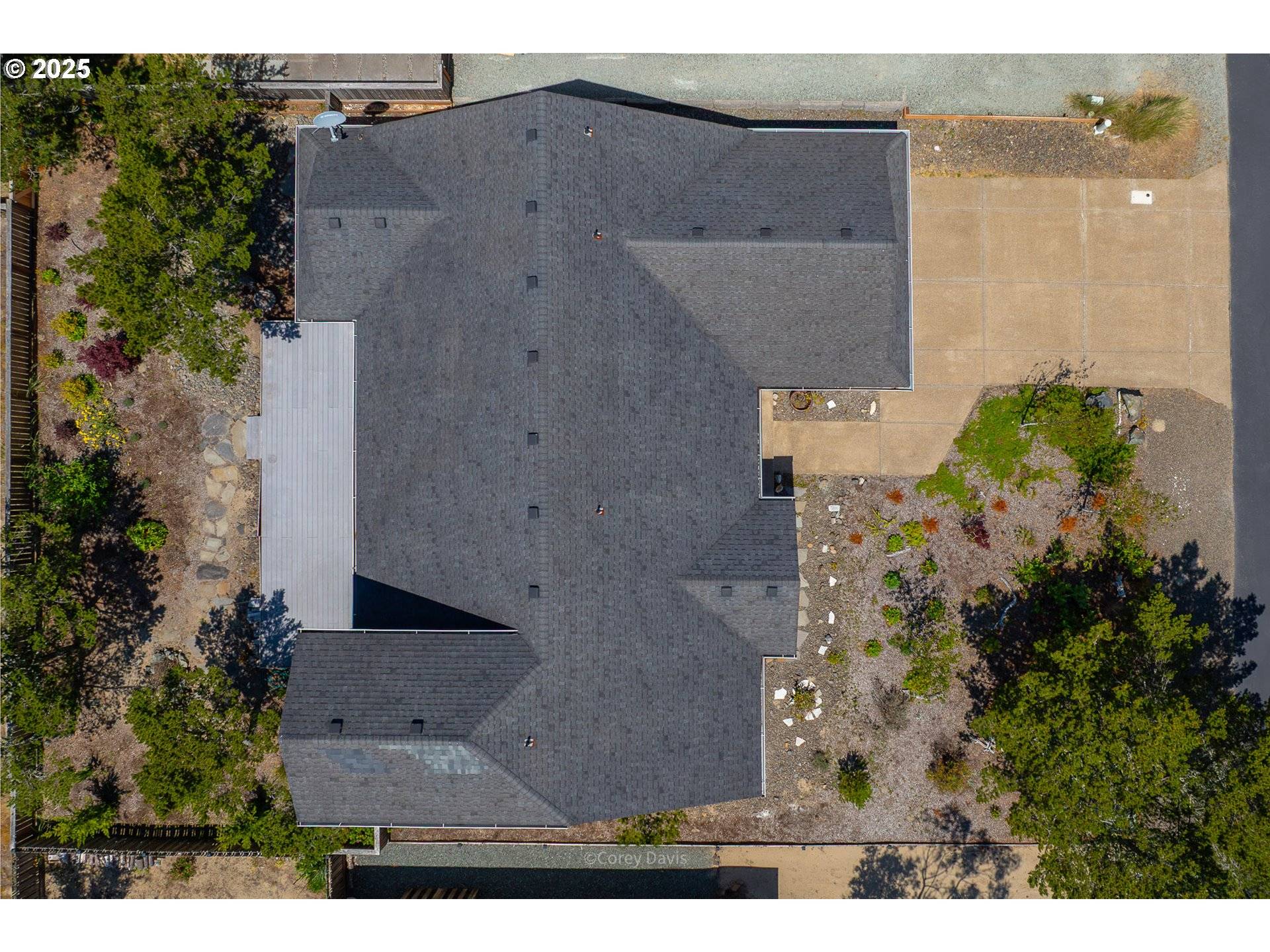 Manzanita, OR 97130,9950 SHORE PINE LN
