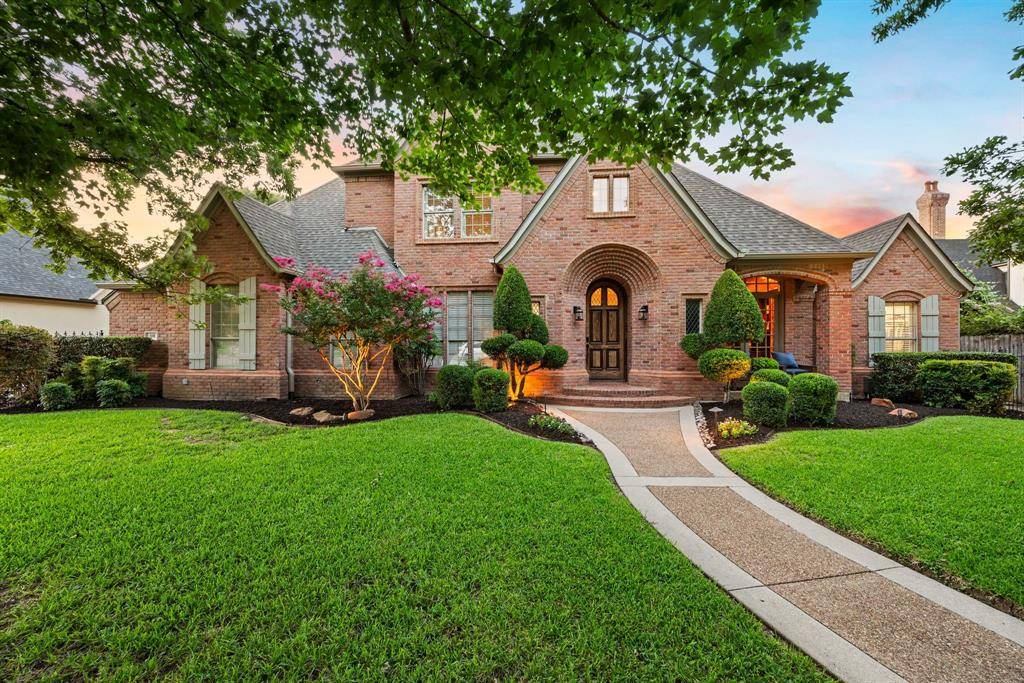 Colleyville, TX 76034,308 Oldenwood Court