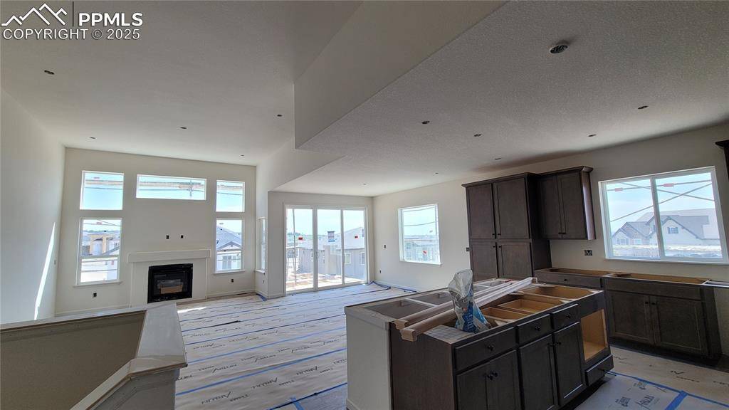 Colorado Springs, CO 80924,6408 Loaderman DR