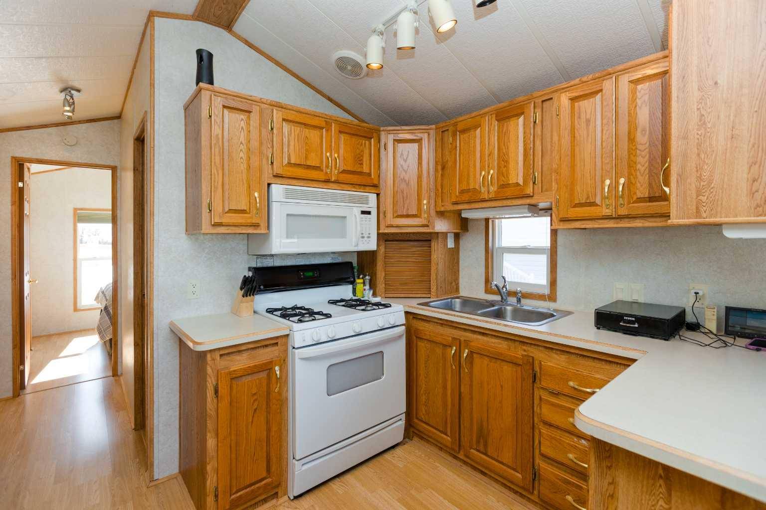 Rural Red Deer County, AB T4G 0M3,35468 Range Road 30 #3072