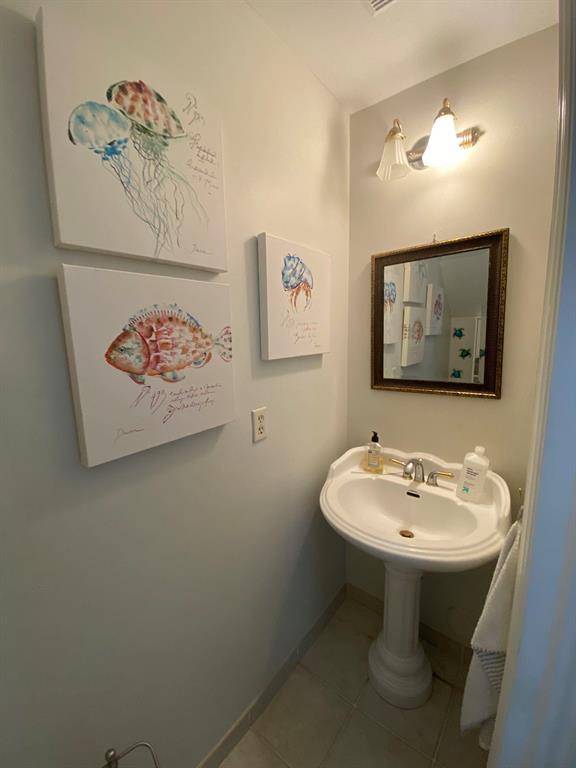 Margate, FL 33063,6723 Bayfront Dr