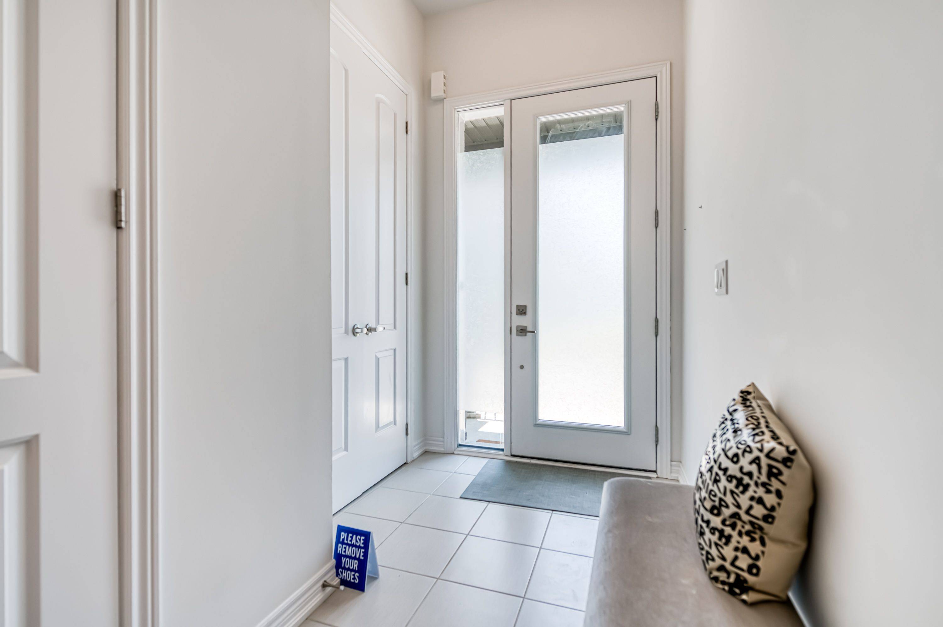 Whitchurch-stouffville, ON L4A 0X1,6 Brofarm LN