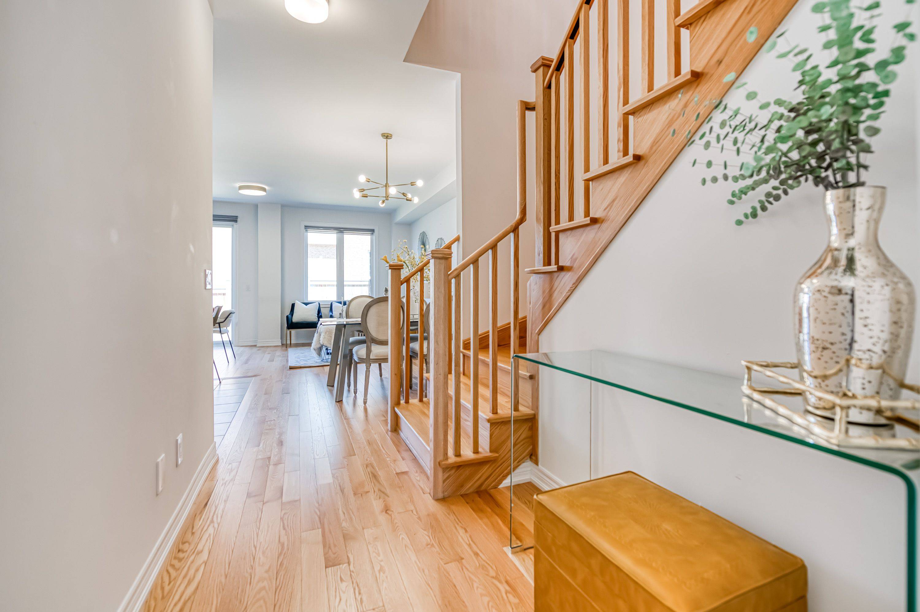 Whitchurch-stouffville, ON L4A 0X1,6 Brofarm LN