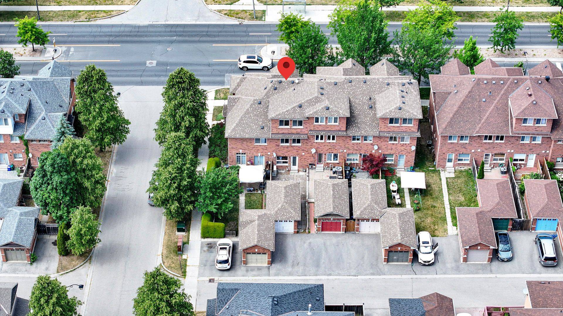 Markham, ON L6C 2E5,75 Bur Oak AVE