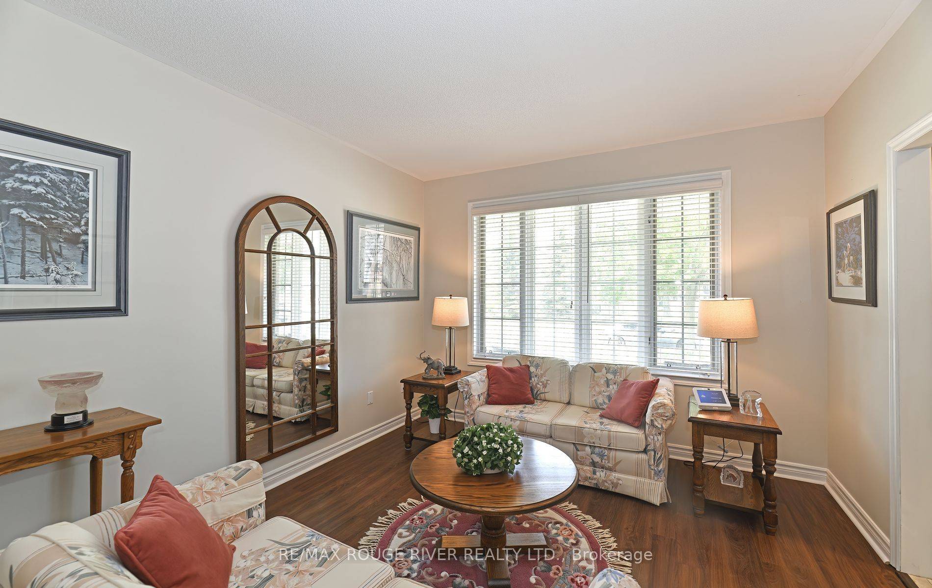 Uxbridge, ON L9P 1M1,48 Enzo CRES