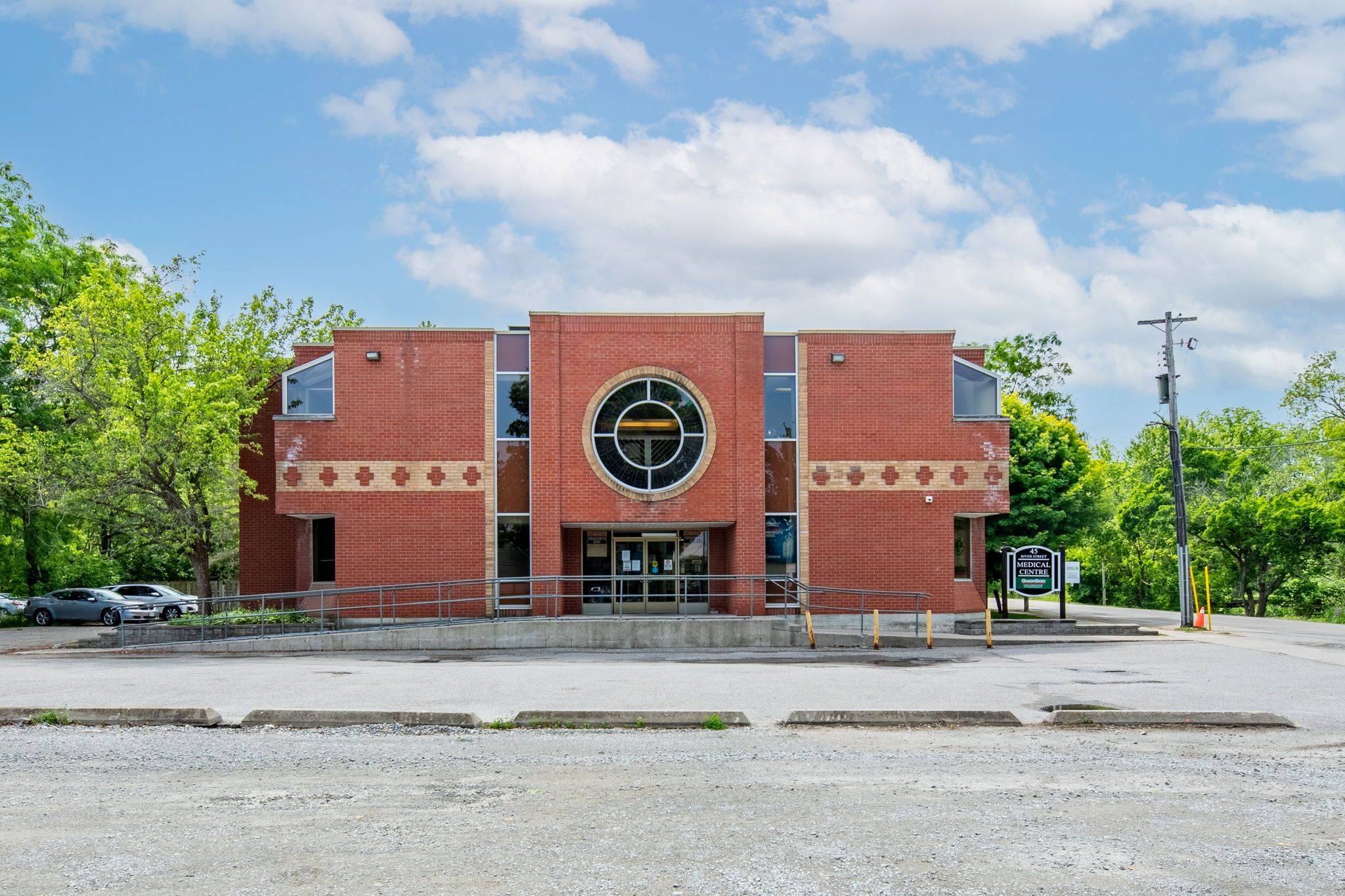 Severn, ON L0K 1E0,45 River ST