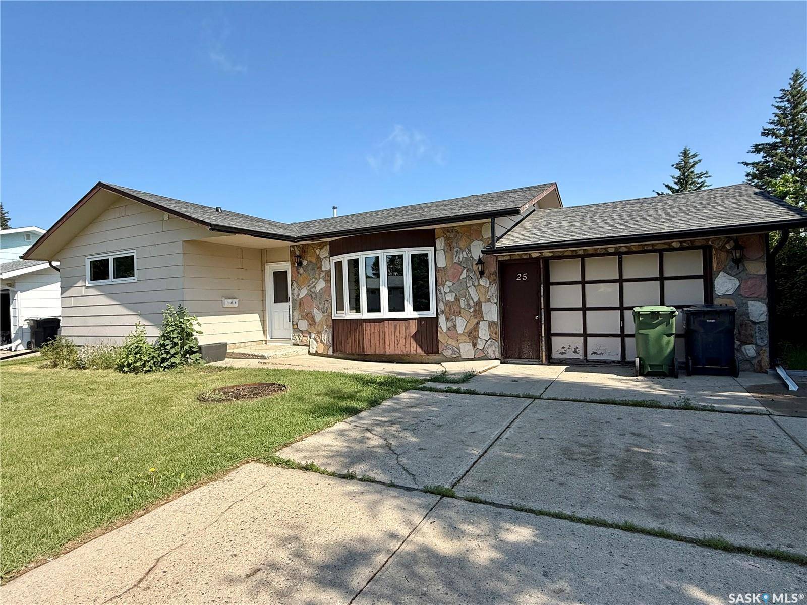 25 Centennial DRIVE, Yorkton, SK S3N 3B9