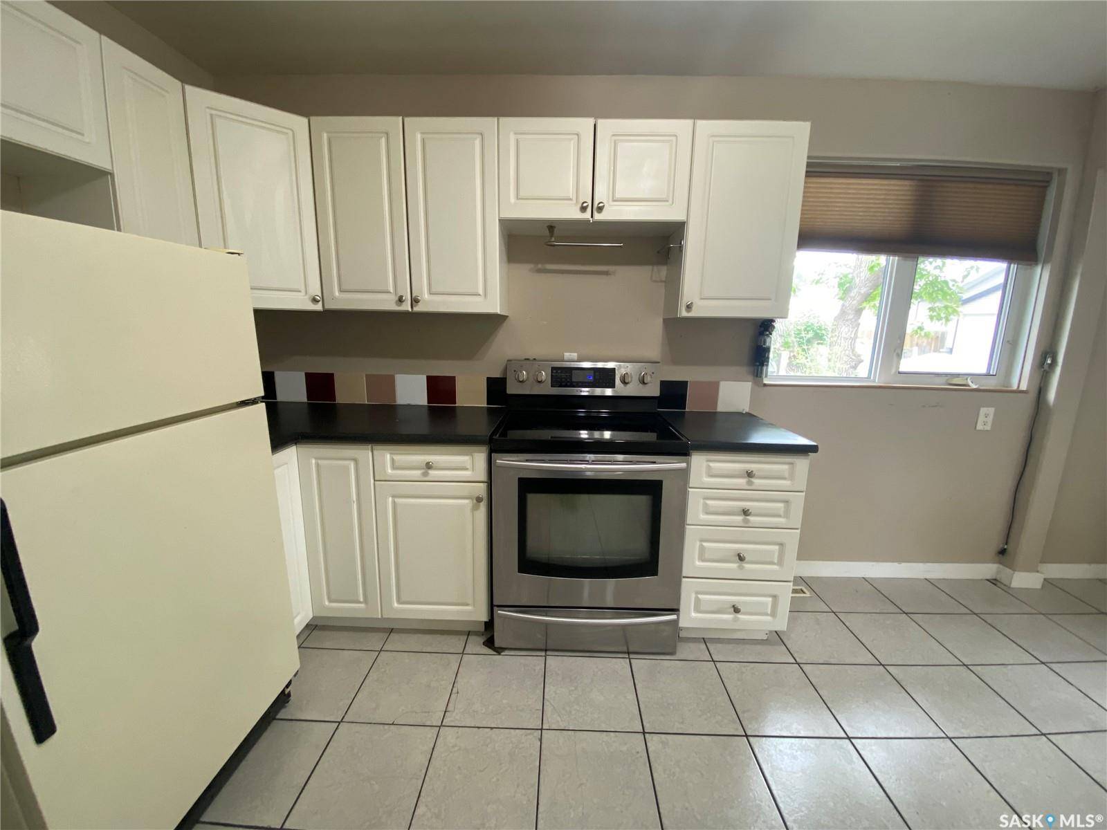 Regina, SK S4R 4H9,460 Wascana STREET