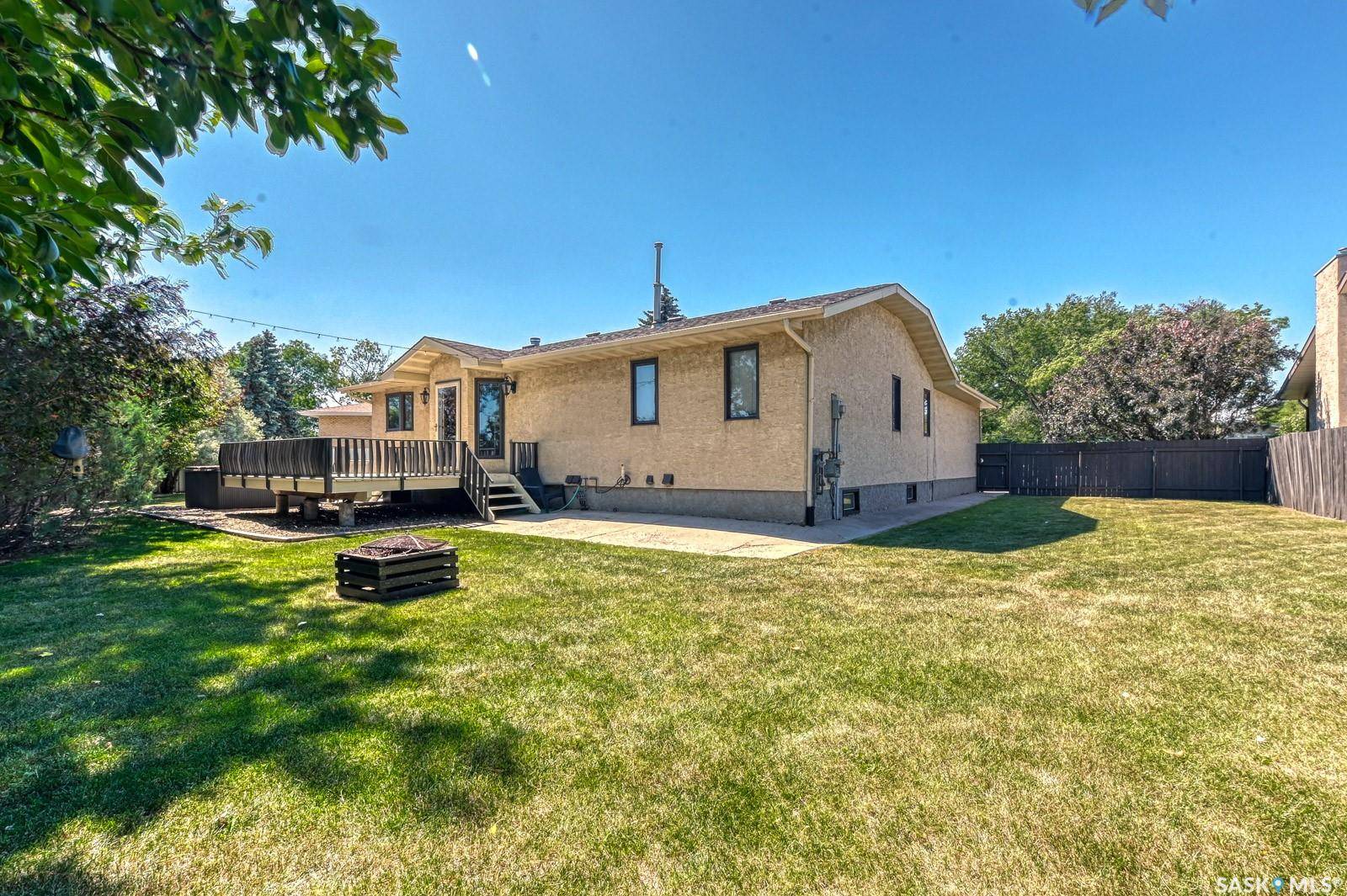282 Froom CRESCENT, Regina, SK S4N 1B7
