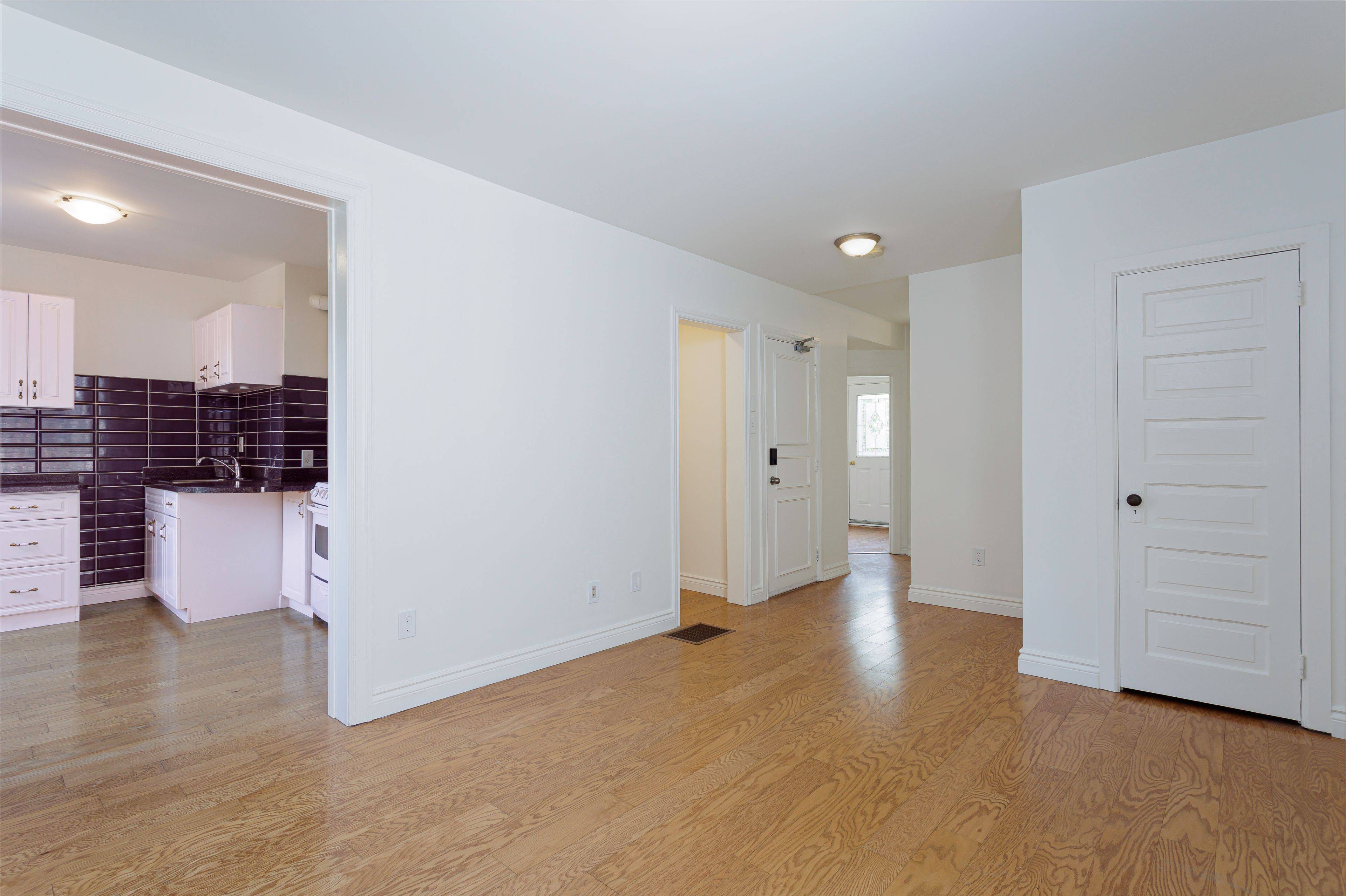 Toronto W02, ON M6P 2S8,277 high park AVE #2
