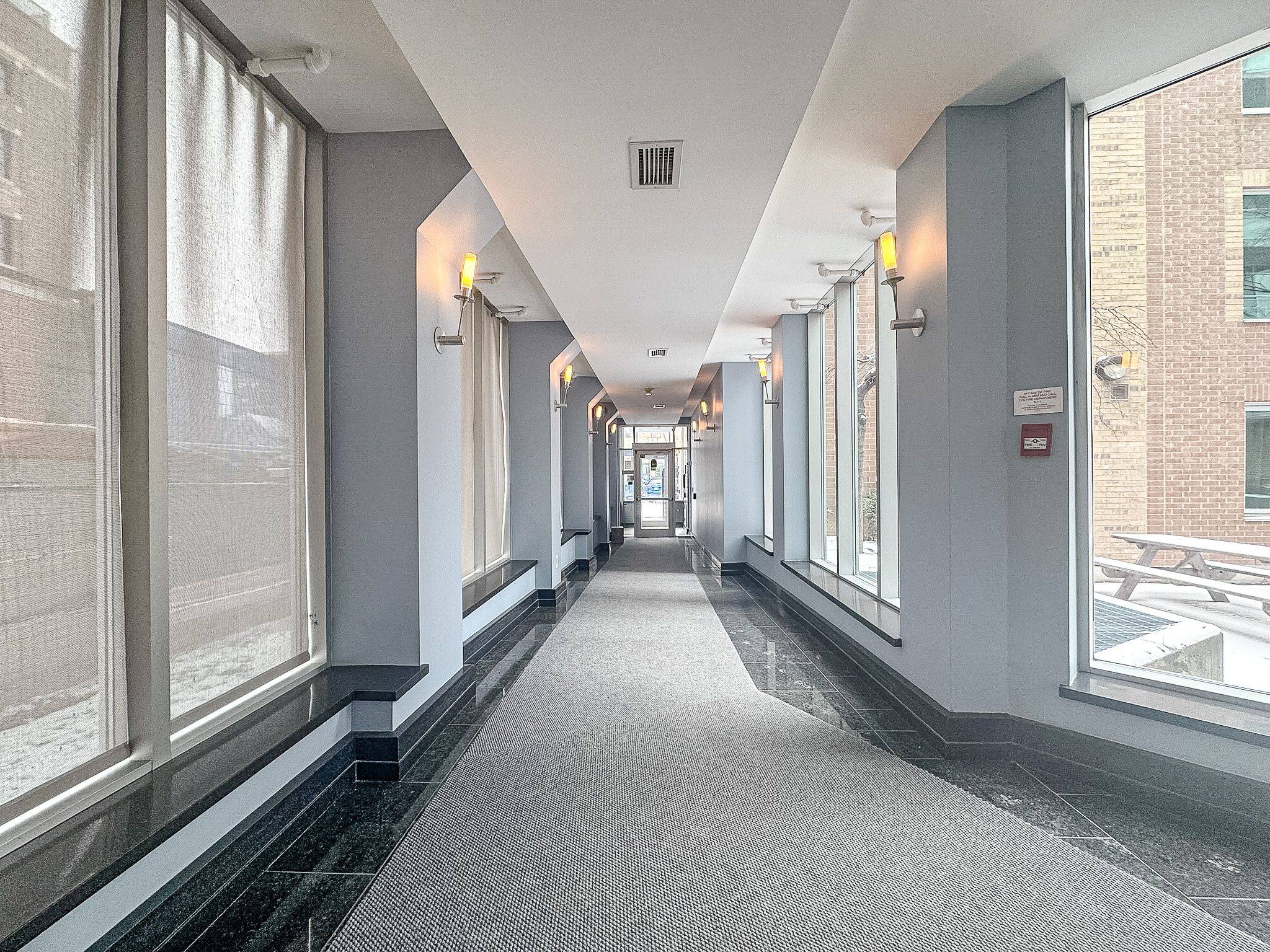 Lower Town - Sandy Hill, ON K1N 1K8,134 York ST #1203