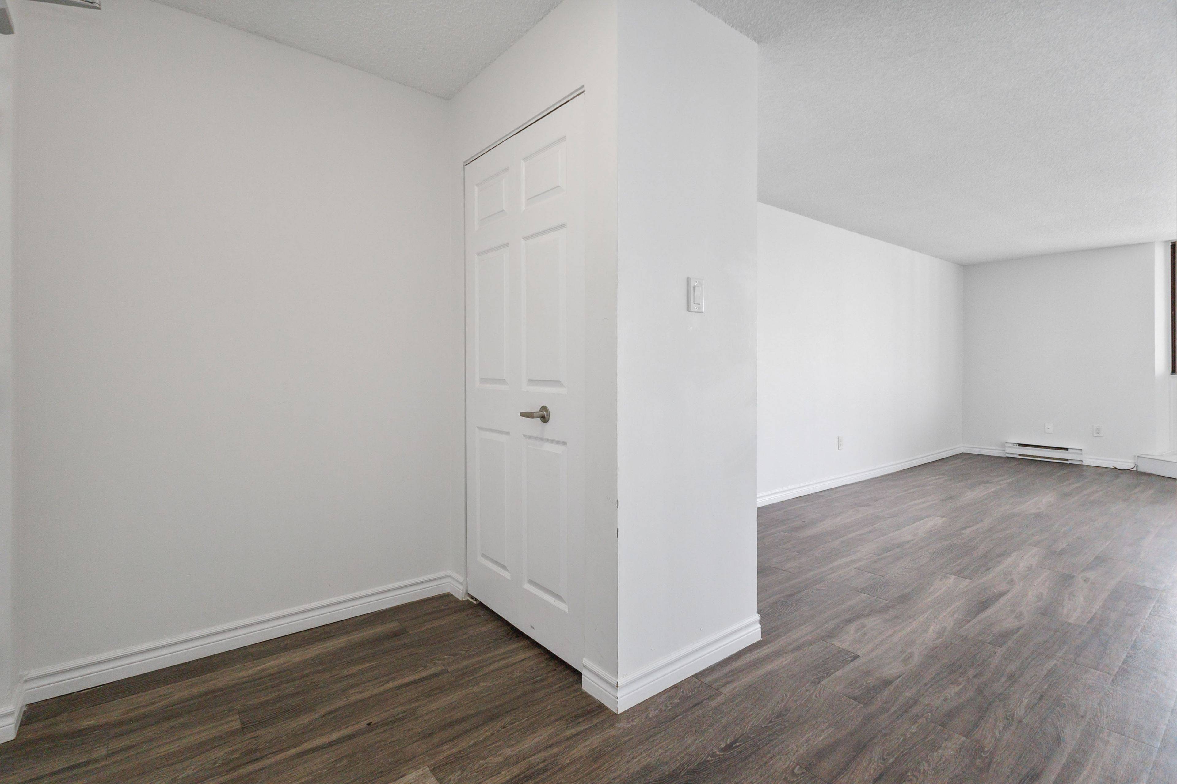 London East, ON N6B 3N1,340 Colborne ST #2204